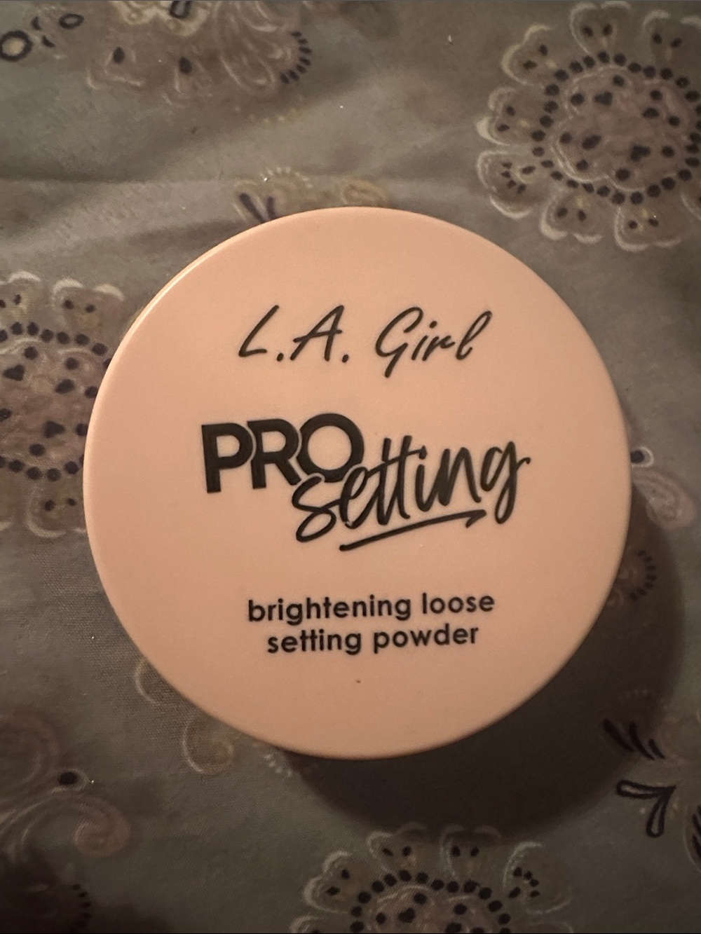 Pro Setting Brightening Loose Setting Powder — Pink